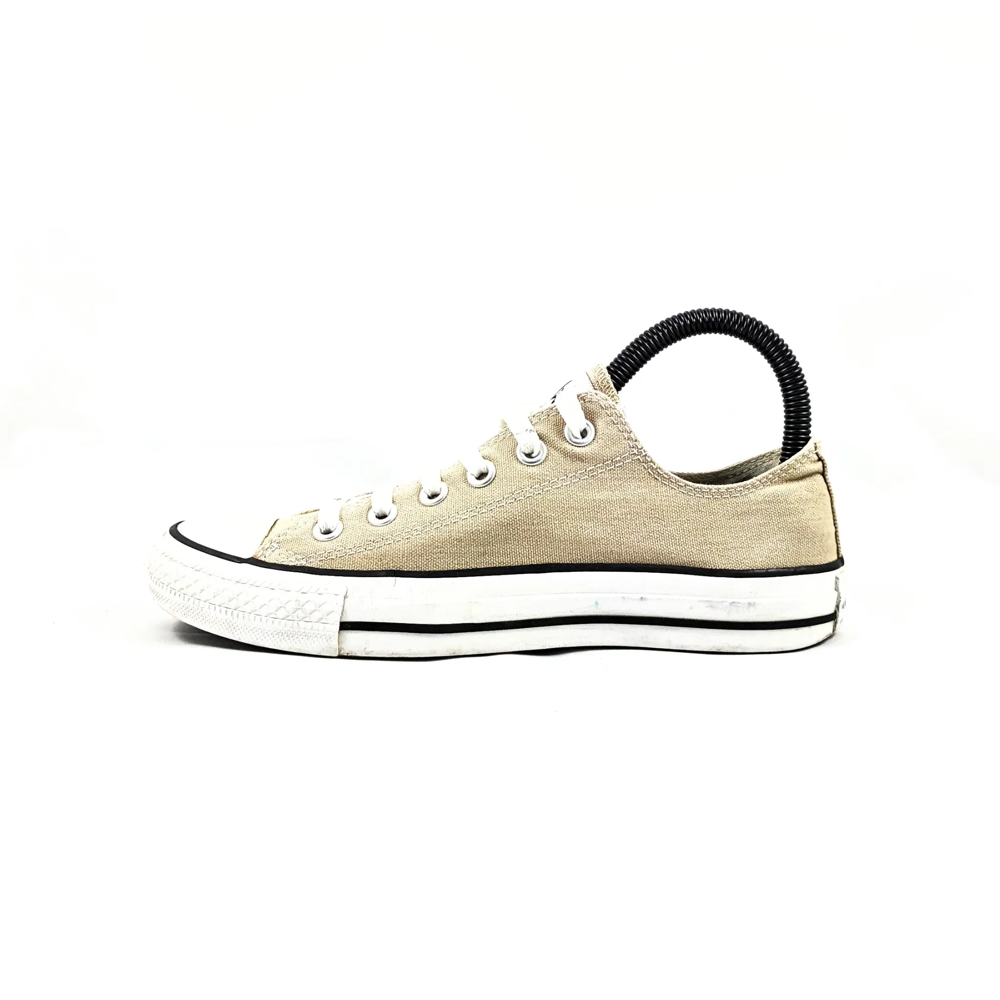 Converse Beige Sneakers