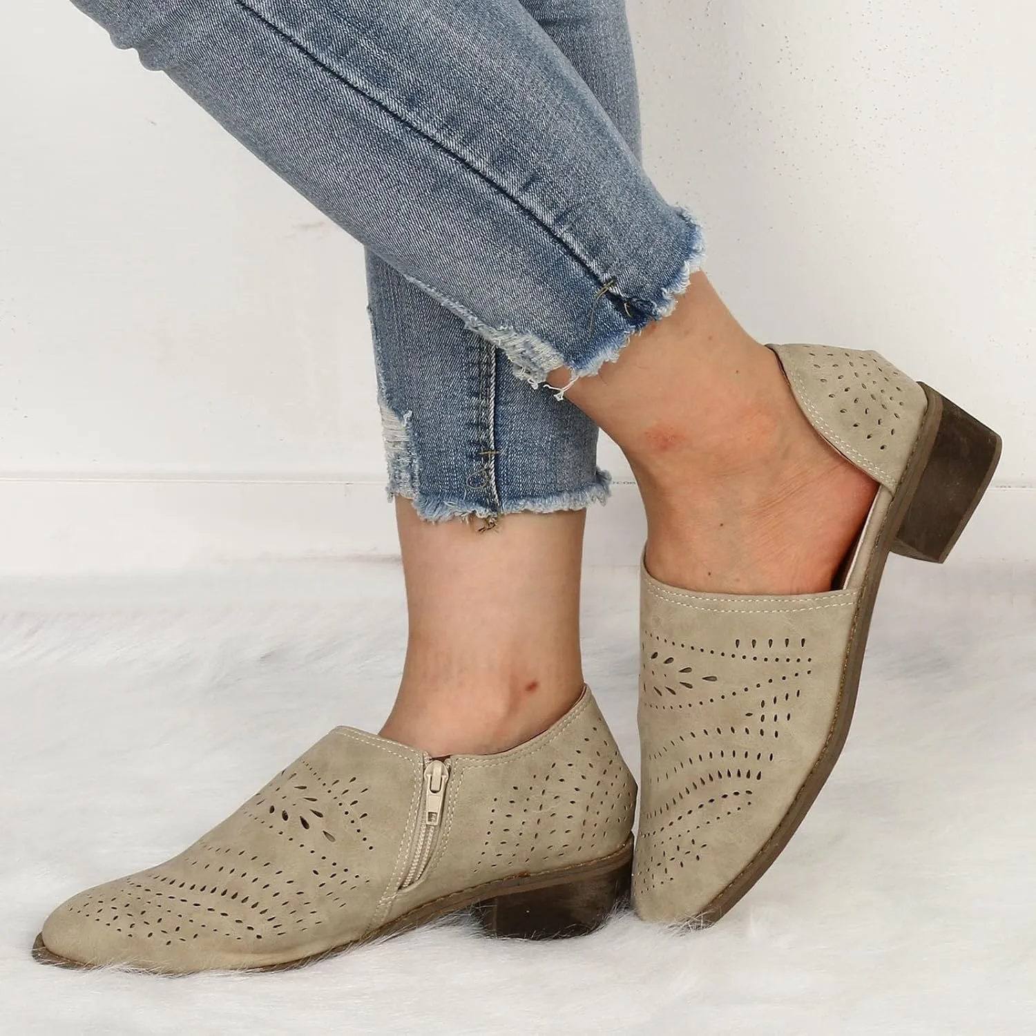 Fall Boots Womens Suede Ankle Boots Low Chunky Stacked Heel Comfy Almond Toe Casual Side V-Cut Slip On Short Boots