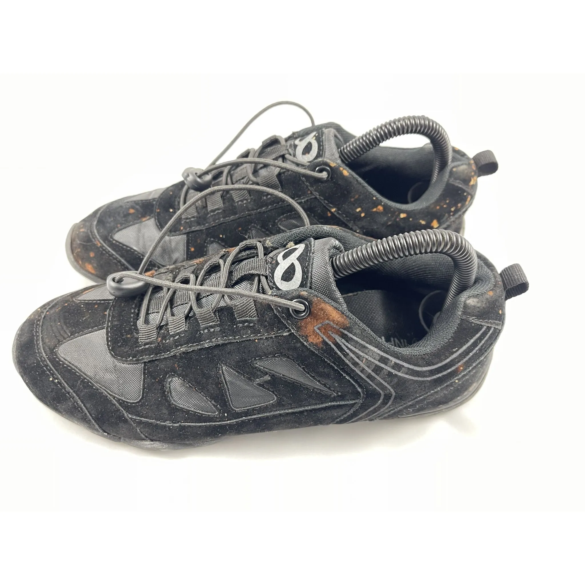 Infinity Black Sneakers
