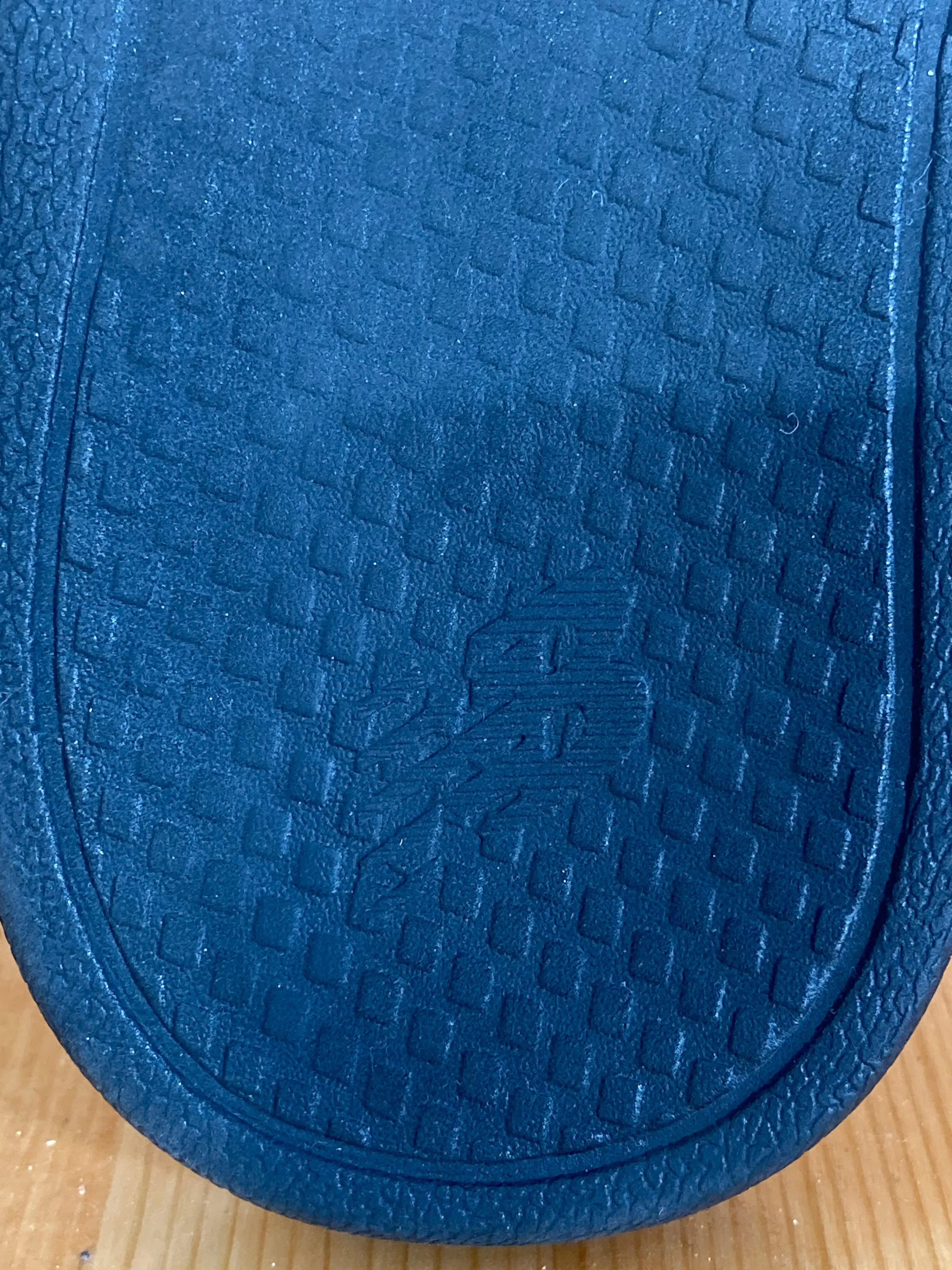 NEW BALANCE PRO SLIDE Men's Size 9 Slip On Sandals Slippers Flip Flops Black
