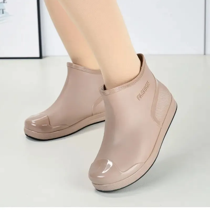 WOMEN'S FASHION WATERPROOF NON SLIP RAIN BOOTS