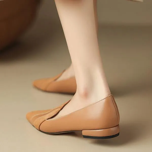 Women's Retro Pointed Toe Deep Mouth Flat Low Heels 91800058S